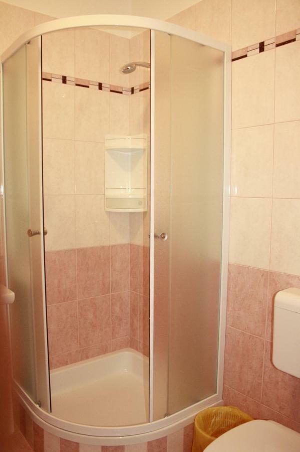 Banjol Guesthouse Matusan'S Place מראה חיצוני תמונה