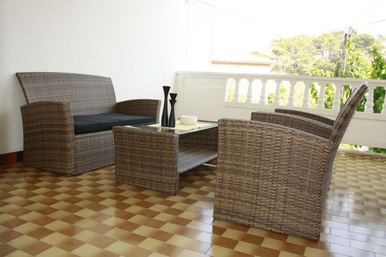 Banjol Guesthouse Matusan'S Place מראה חיצוני תמונה